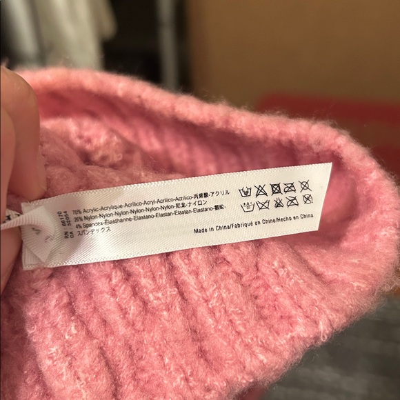 Anthropologie Soft Pink women Beanie - Picture 4 of 4